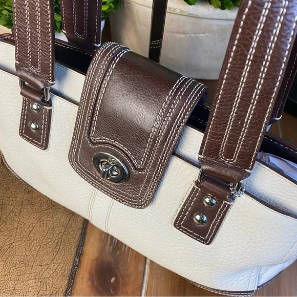 2009 Coach Hampton White Chocolate Brown Turnlock Satchel Shoulder Bag - Picture 3 of 17